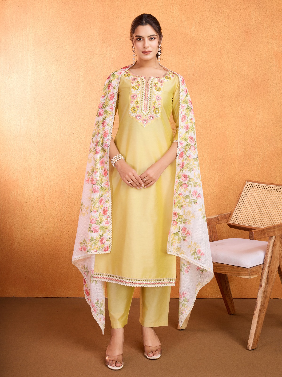 Fabric Silk blend Kota dupatta