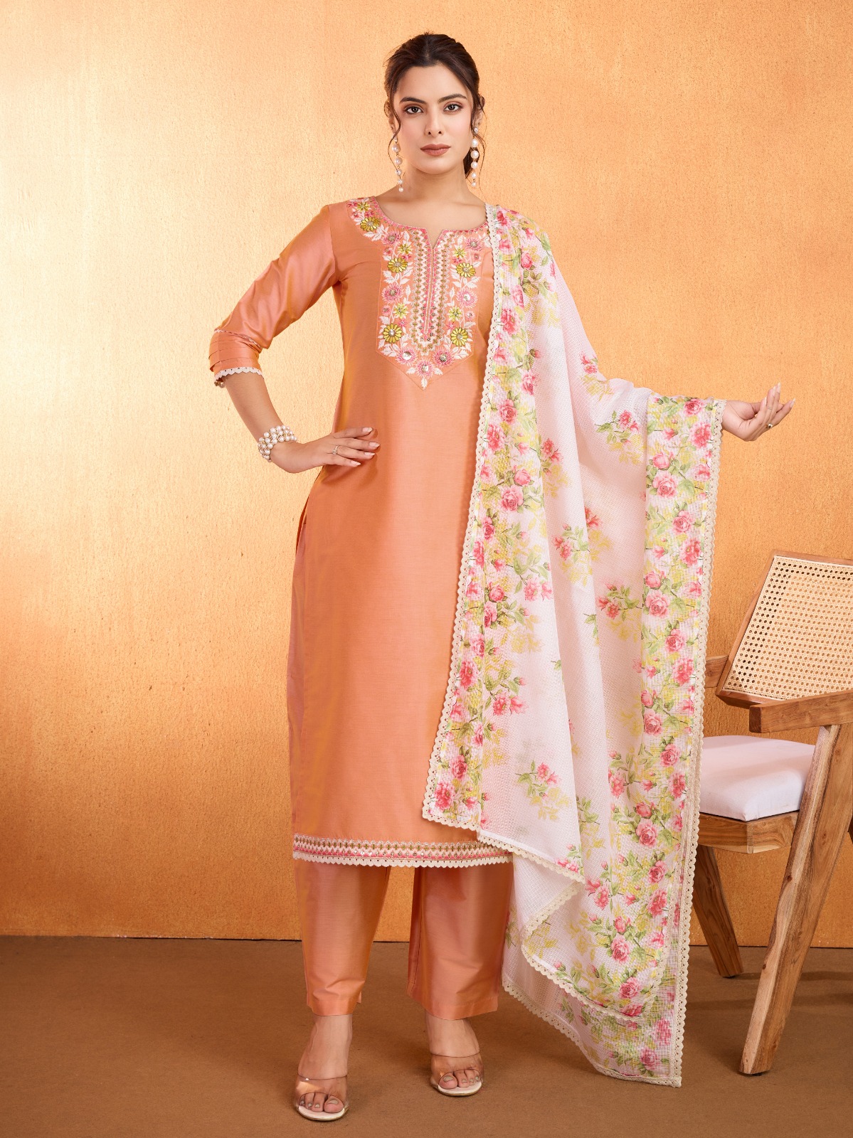 Fabric Silk blend Kota dupatta